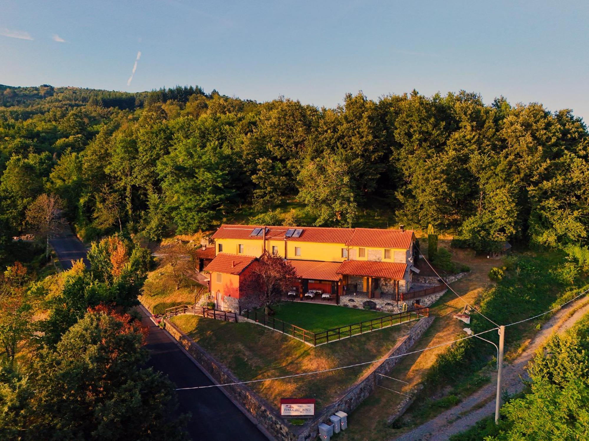 Terra Del Bosco Agriturismo Sesta Godano المظهر الخارجي الصورة